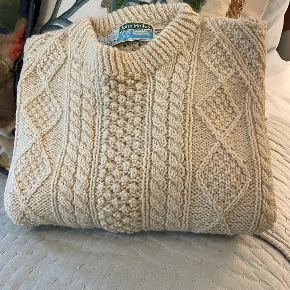 John Malloy Ararat Ltd Donegal Irish sweater bought in Bermuda. The real deal. - Picture 2 of 14